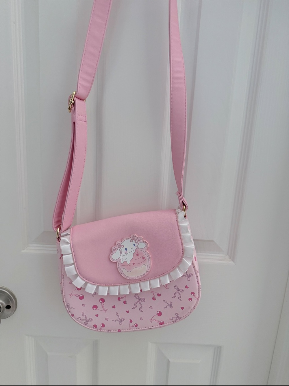 Sanrio Pink Ruffle Crossbody Bag with Character Applique